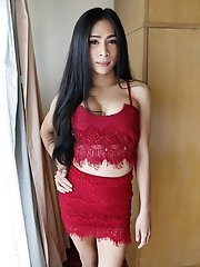 25yo Thai ladyboy loves to suck and get fucked by hard by BWC